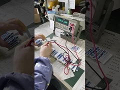 गैर प्रेरक उच्च वोल्टेज प्रतिरोधक कम शोर 1GΩ मोटी फिल्म चिप प्रतिरोधक